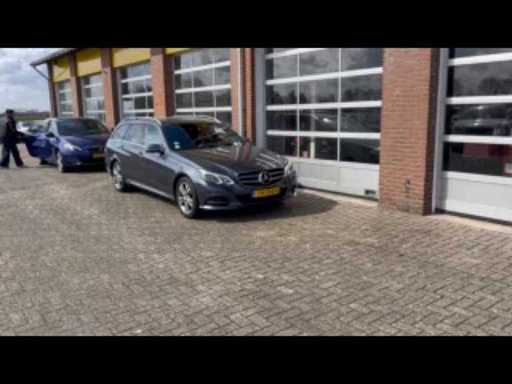 0c68fb71-9d69-4a74-a835-7a92fc7fd435.mp4