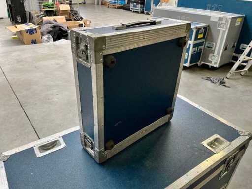 AS-Sound-Systems - DB302 - 2x 800W Verstärker im 19" Flightcase