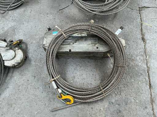 Vanas - Steel wire hoist tirfors