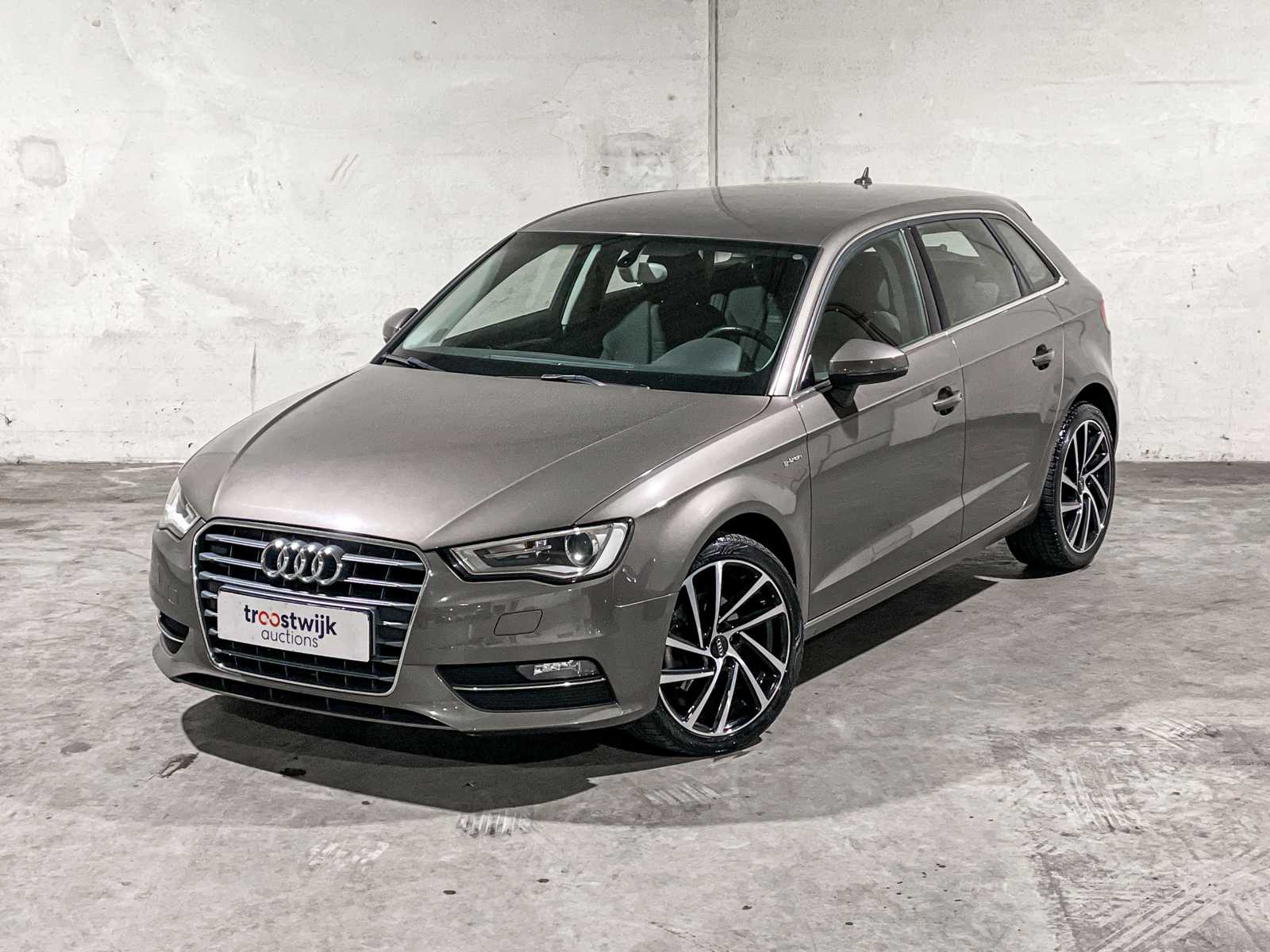 Audi A3 Sportback 1.4 TFSI Ambition Pro Line plus g-tron 110hp 2014, 7-TLL-20