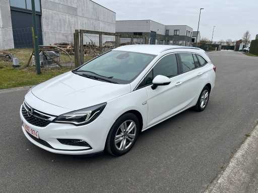 OPEL - 2018 - ASTRA SPORTS TOURER - Car