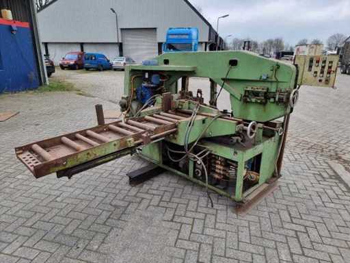 VK Brusch - AS400 - Machine à découper le métal