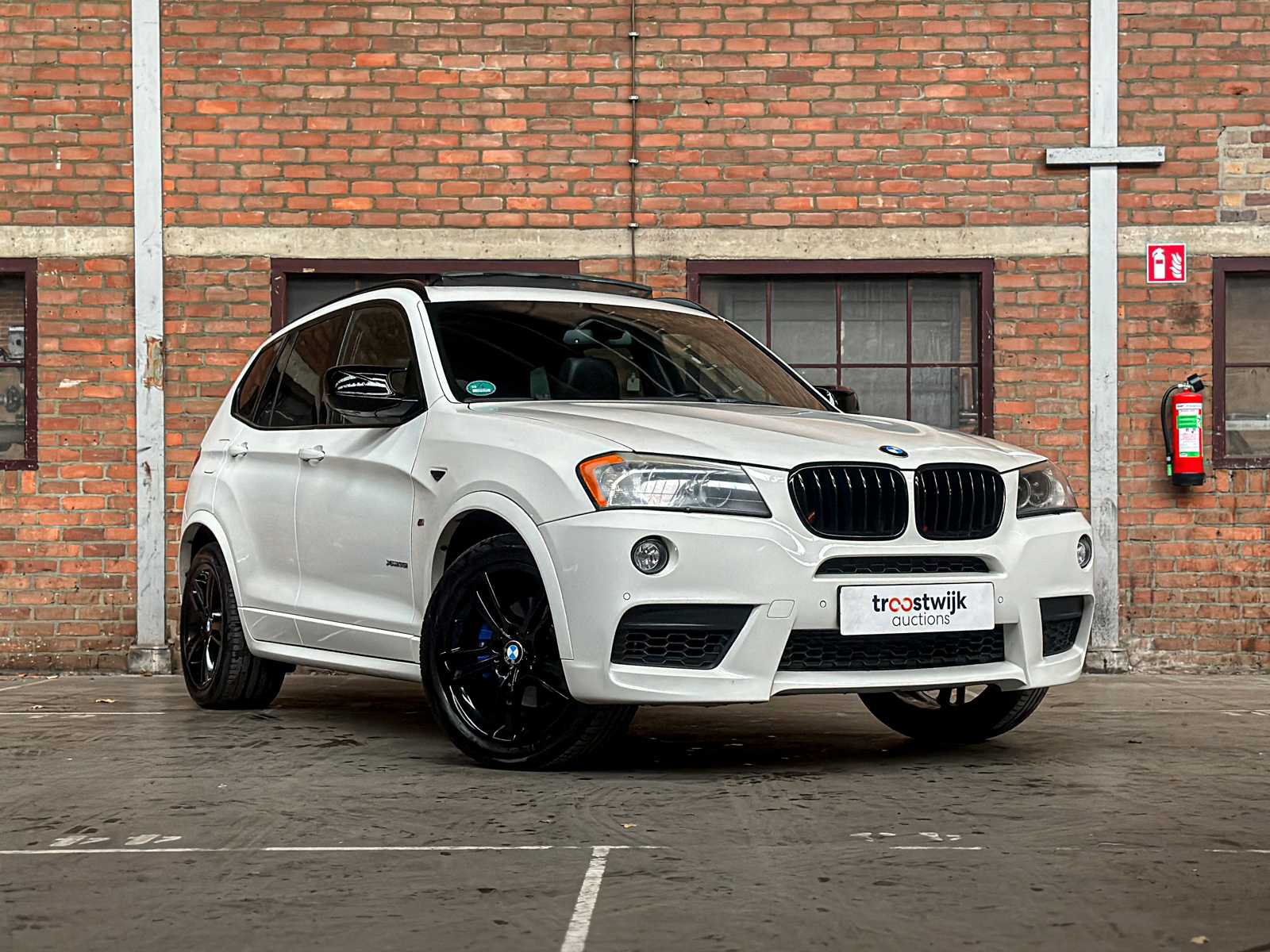 BMW X3 xDrive35i M-Sport High Executive 306pk 2011, J-570-DP
