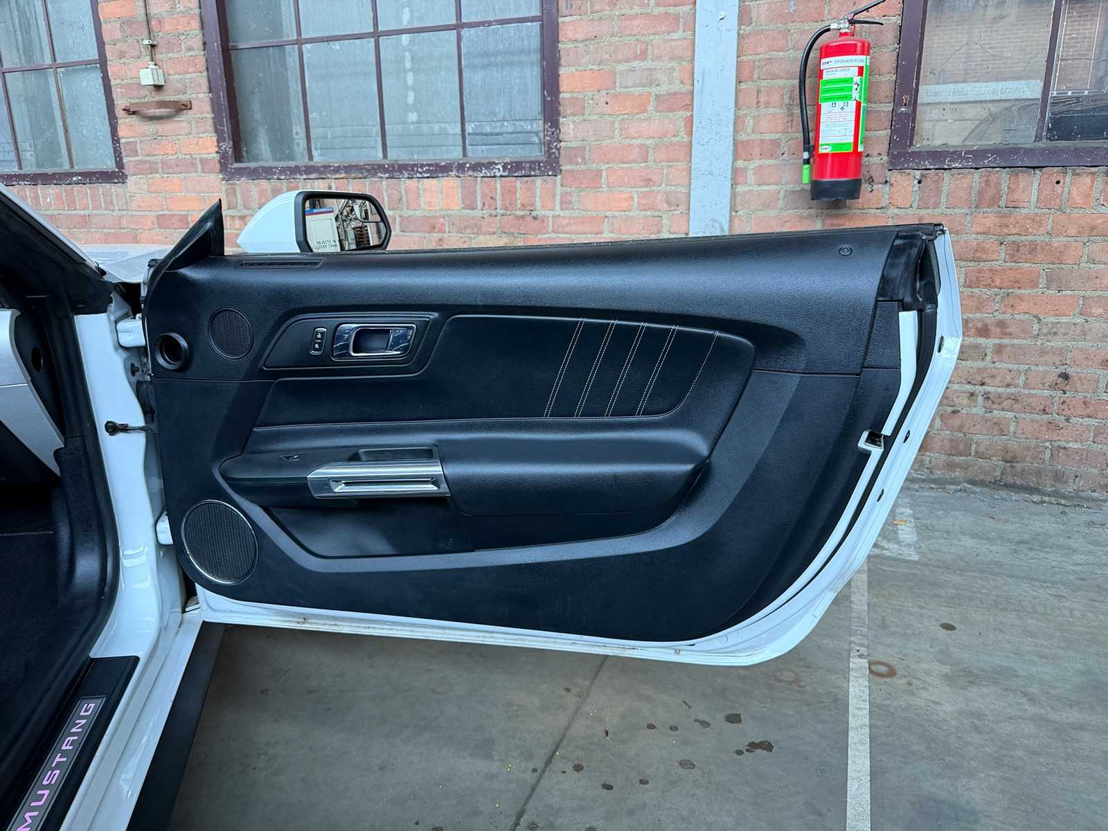 Ford Mustang Cabrio Ecoboost Premium 2.3 310pk 2015