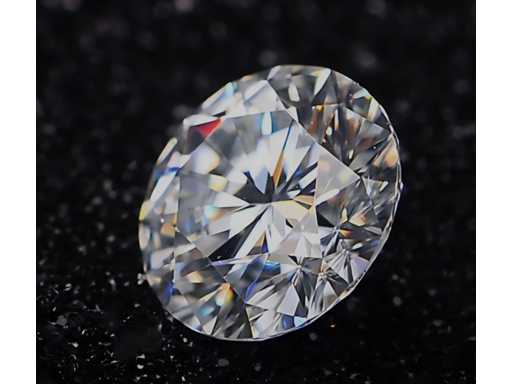 Moissanit – Brillant, ca. 2,00 Karat – (zertifiziert)