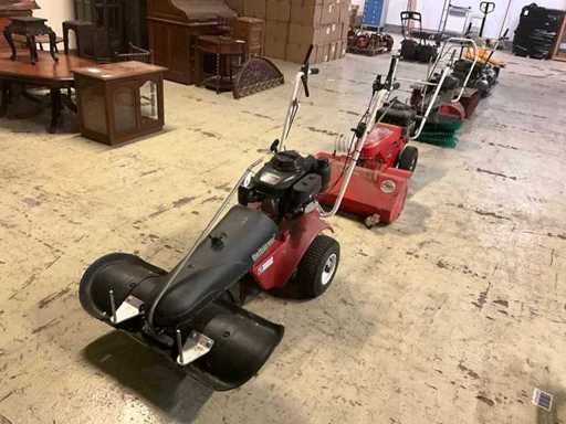 Mașină de mături cu role Tielbürger