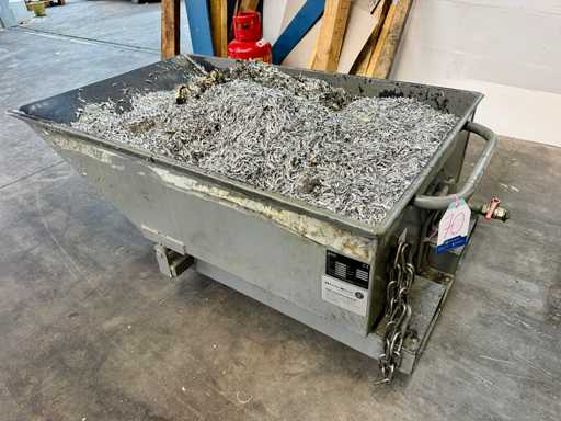BAUER SKN S Chip wagon without contents
