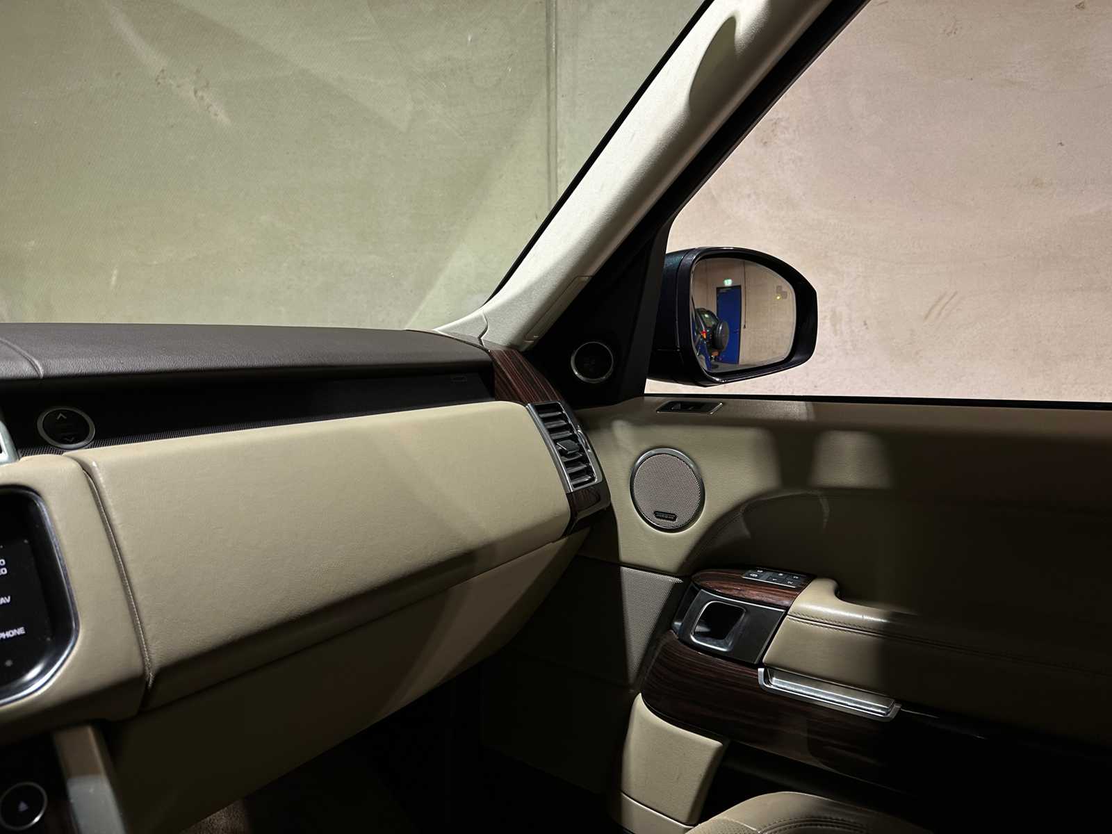 Land Rover Range Rover Vogue 3.0 249hp 2013