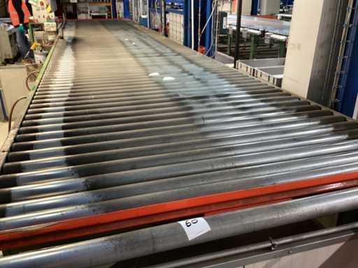 Roller conveyor