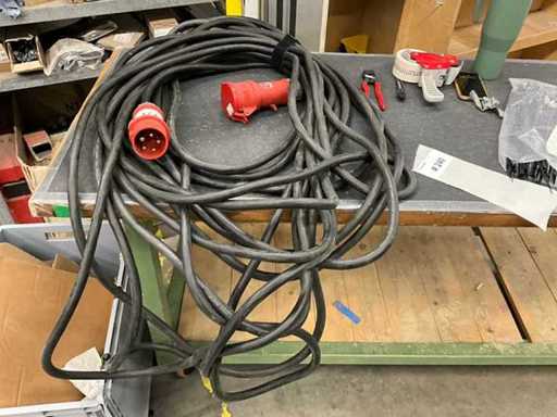 CEE 32 A Kraftstromkabel 32m lang lang H07 RNF 5x6mm2