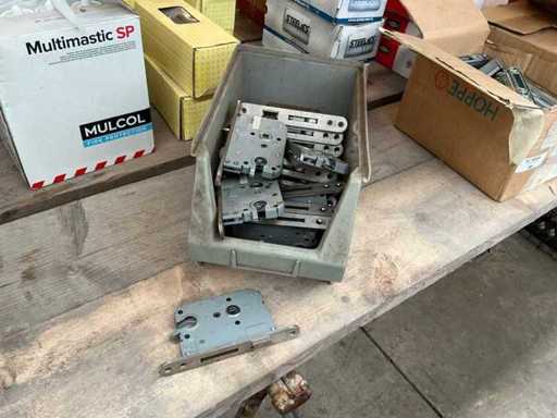 AXA Sluitwerk deur (20x)