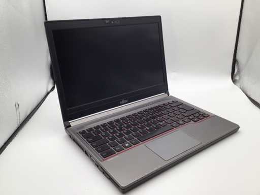 Fujitsu Lifebook E736 Laptop