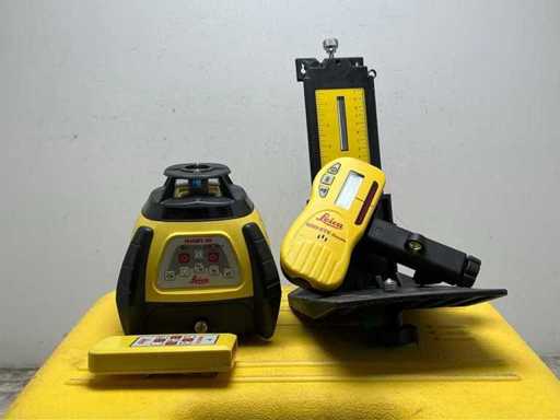 2011 Leica Rugby 55 Rotating laser self-adjusting horizontal/vertical