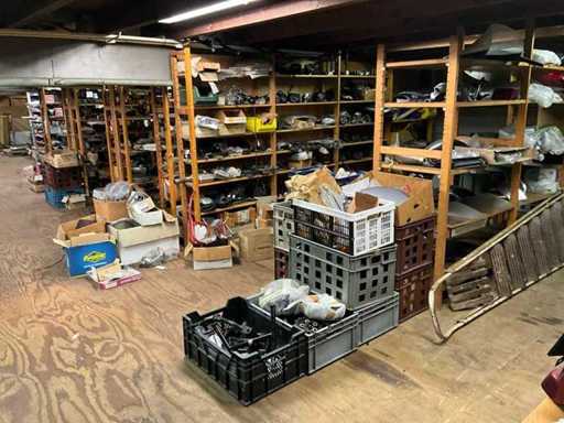 Parti del motore, scorte di raccolta e inventario magazzino