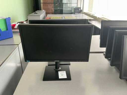 Samsung S24E450 Monitor (2x)