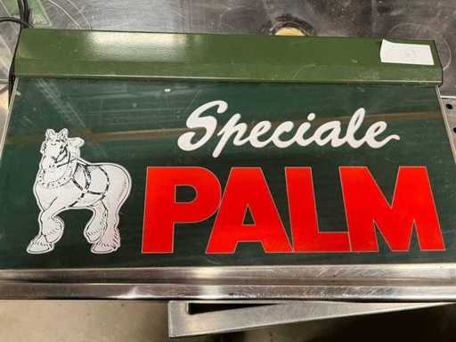 Panneau publicitaire en palmier