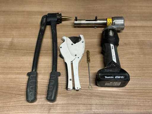 Maszyna prasowa Rehau RAUTOOL A-Light2