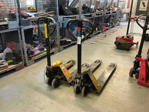 Hydraulic hand pallet truck (2x)