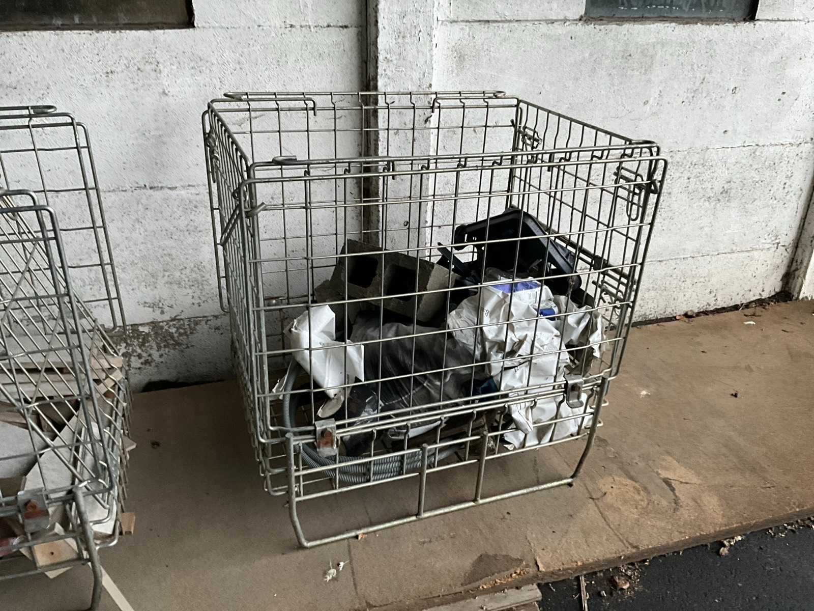 Collapsible Metal Pallet Bins (75x)