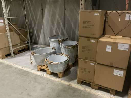 Lot de seaux en zinc