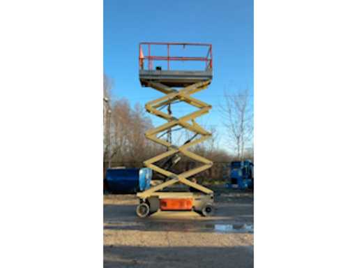 5db5300f-f510-4ca9-8672-5d8b4d9df581.mp4