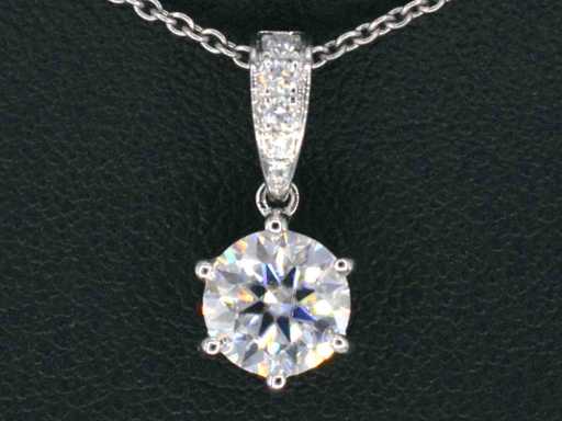 Pendentif solitaire en or blanc avec diamant 1,00 carat