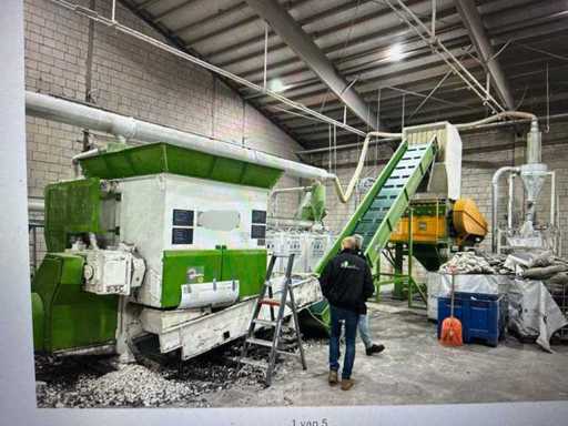 2022 Wanrooetech Shredder and Crusher Plastic Recycling Plant