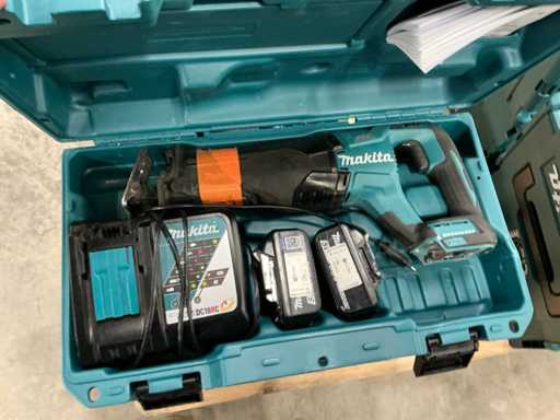 Makita DJR187ZK Accu reciprozaag (2x)
