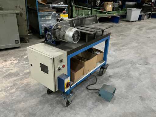 Mobiele profielbuigmachine