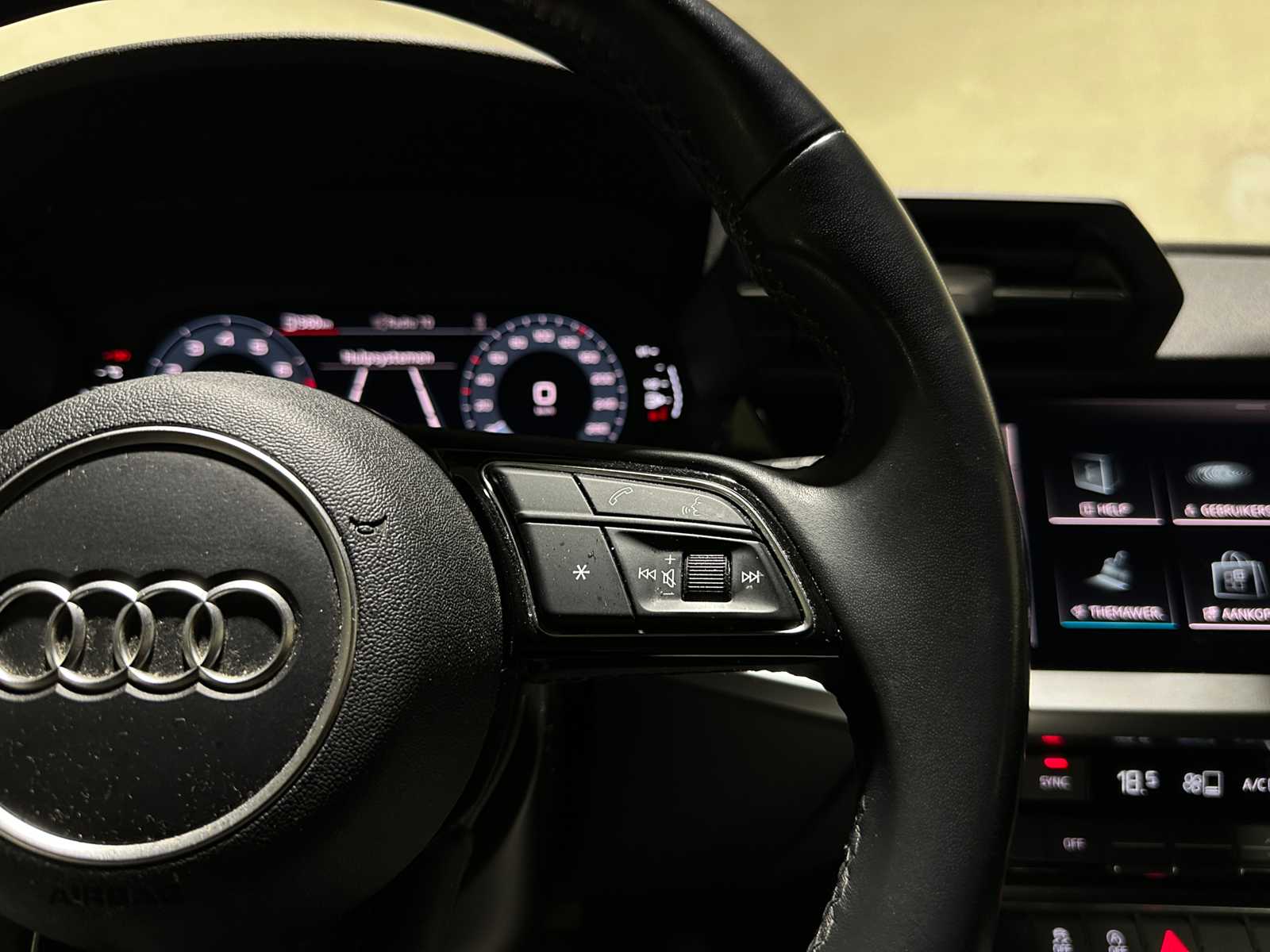 Audi A3 Sportback 30 TFSI Pro Line 110hp 2022, R-053-SL