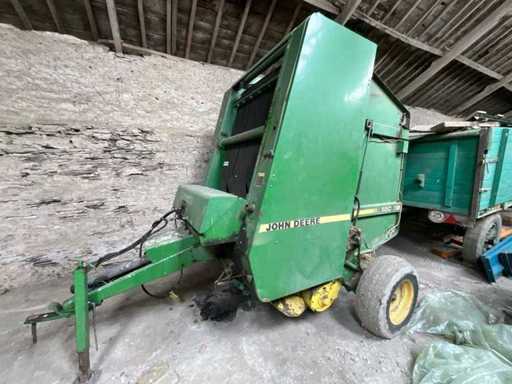 1988 John Deere 550 Round Baler