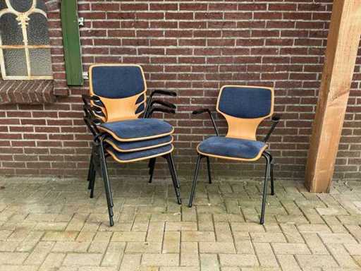 Stapelstoelen met armleuning | 23 stuks