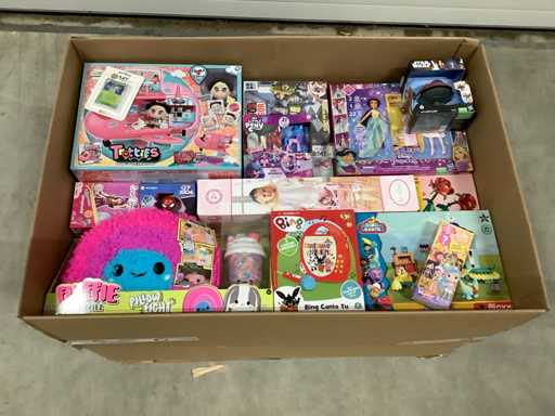 Zabawki to Lego, Gwiezdne Wojny i Pokemon