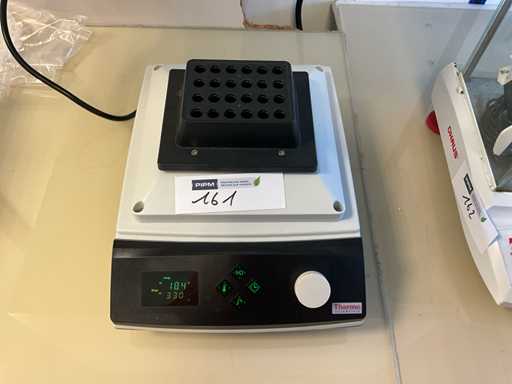 THERMO NAUKOWY blok grzewczy z zintegrowanym poruszeniem orbitalnym