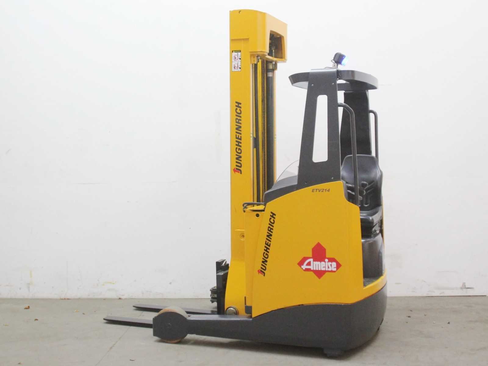 Jungheinrich – 2004 – ETV 214 – Reach truck