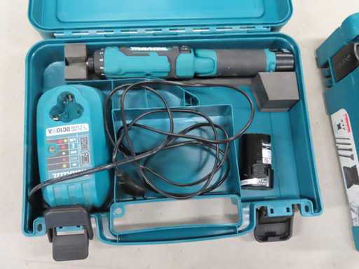 Makita - 2021 - DF012D - Cacciavite