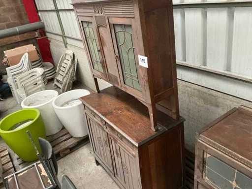 Storage cabinet