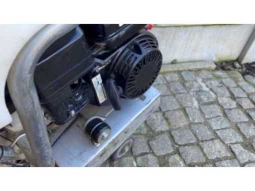 40c52481-af16-46d1-b76b-4dfc546e53d1.mp4