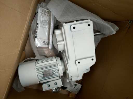 Leroy Somer - LS90L - Engine