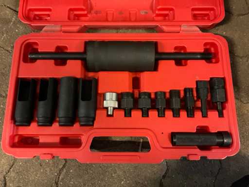 Uniwersalny zestaw do wtryskiwacza/?wiec ?arowych do wyci?gania uderzeniowego