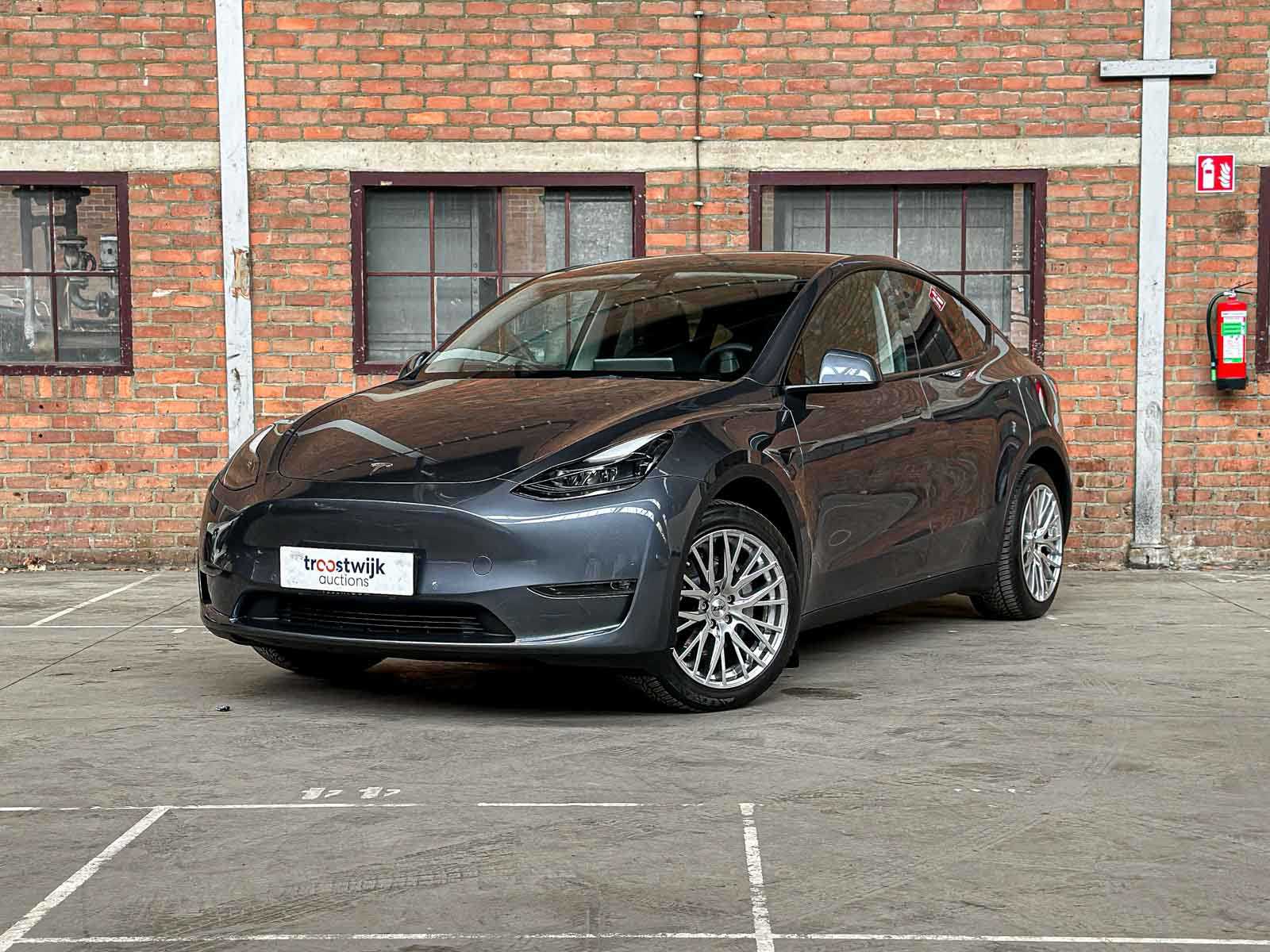 Tesla Model Y Max Range AWD 345pk 2022