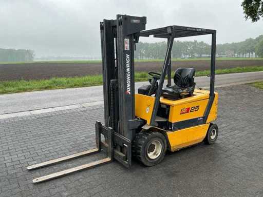1999 Jungheinrich EFG 25 Forklift