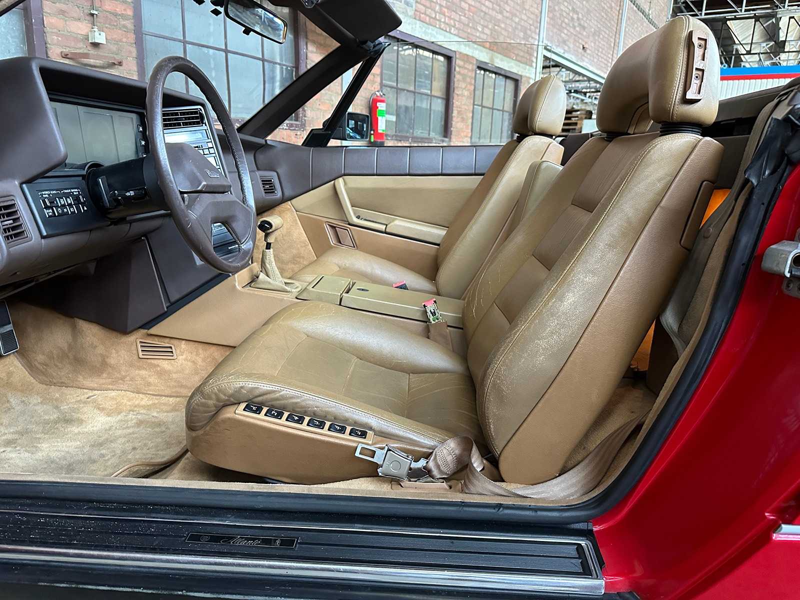 Cadillac Allanté 4.5 V8 Cabrio 203pk 1989, P-264-BT