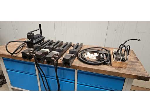 ENERPAC/ CHICK  Hydraulic machine vice set with hydraulic power unit