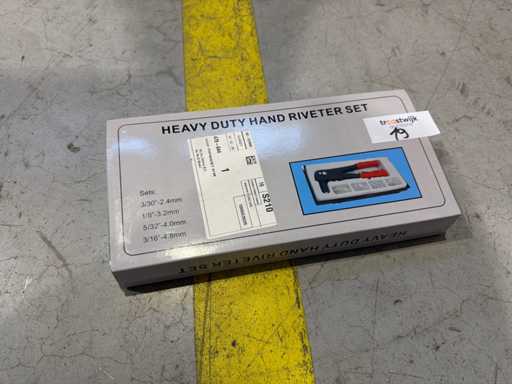 Heavy Duty hand blind rivet pliers set incl. attachments