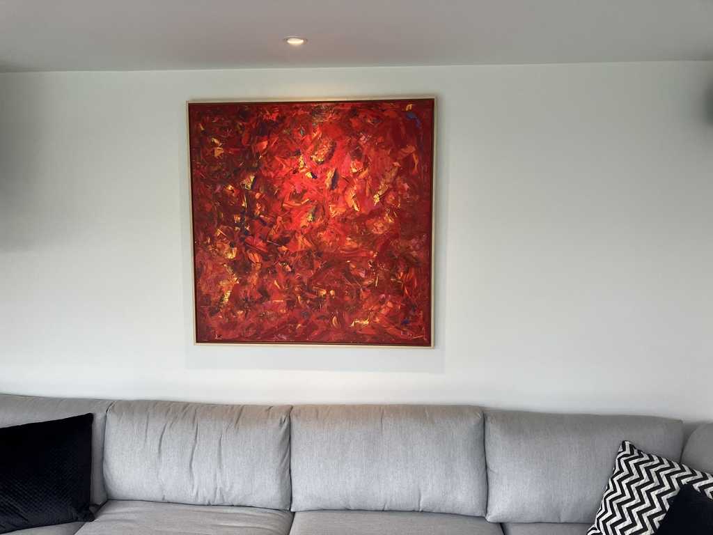 Abstract schilderij rood van Patrick De Laet
