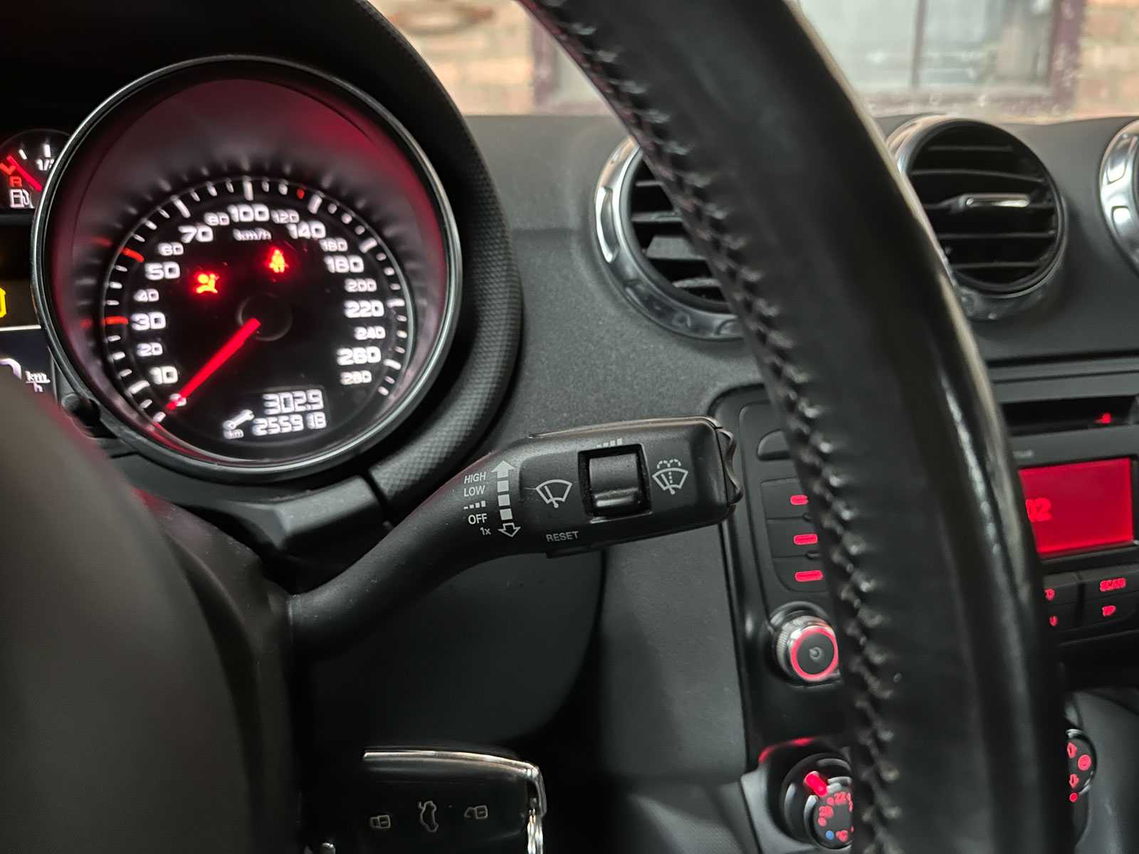 Audi TT 1.8 TFSI 160pk 2009 (Origineel-NL), 05-JVL-3