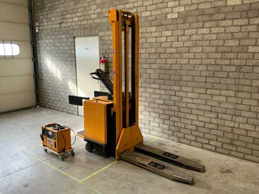 1993 Jungheinrich ERC A 12.5. 6 115-360ZT Stapelaar