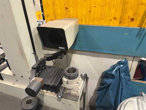 messma-chalice-robot - logo 330 EA6 - macchina per misurare 3D - 1990