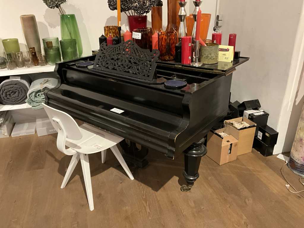 Stingl Piano